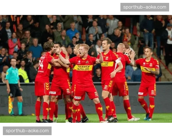 美因茨4月主场半场3比0领先拜仁 贝克尔与内布尔的快速反击组合极具威胁